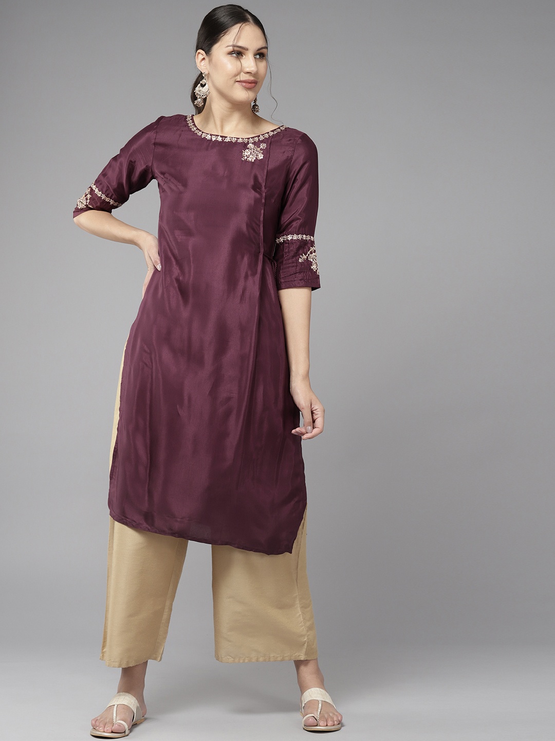 

W Embroidered Yoke Design Sequinned Detailed Straight Kurta, Burgundy