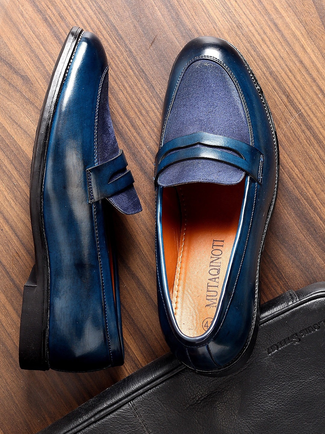 

MUTAQINOTI Men Blue Patent Leather Loafers