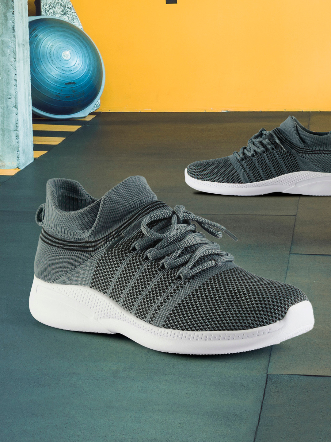 

ID Men Grey Running Non-Marking Shoes