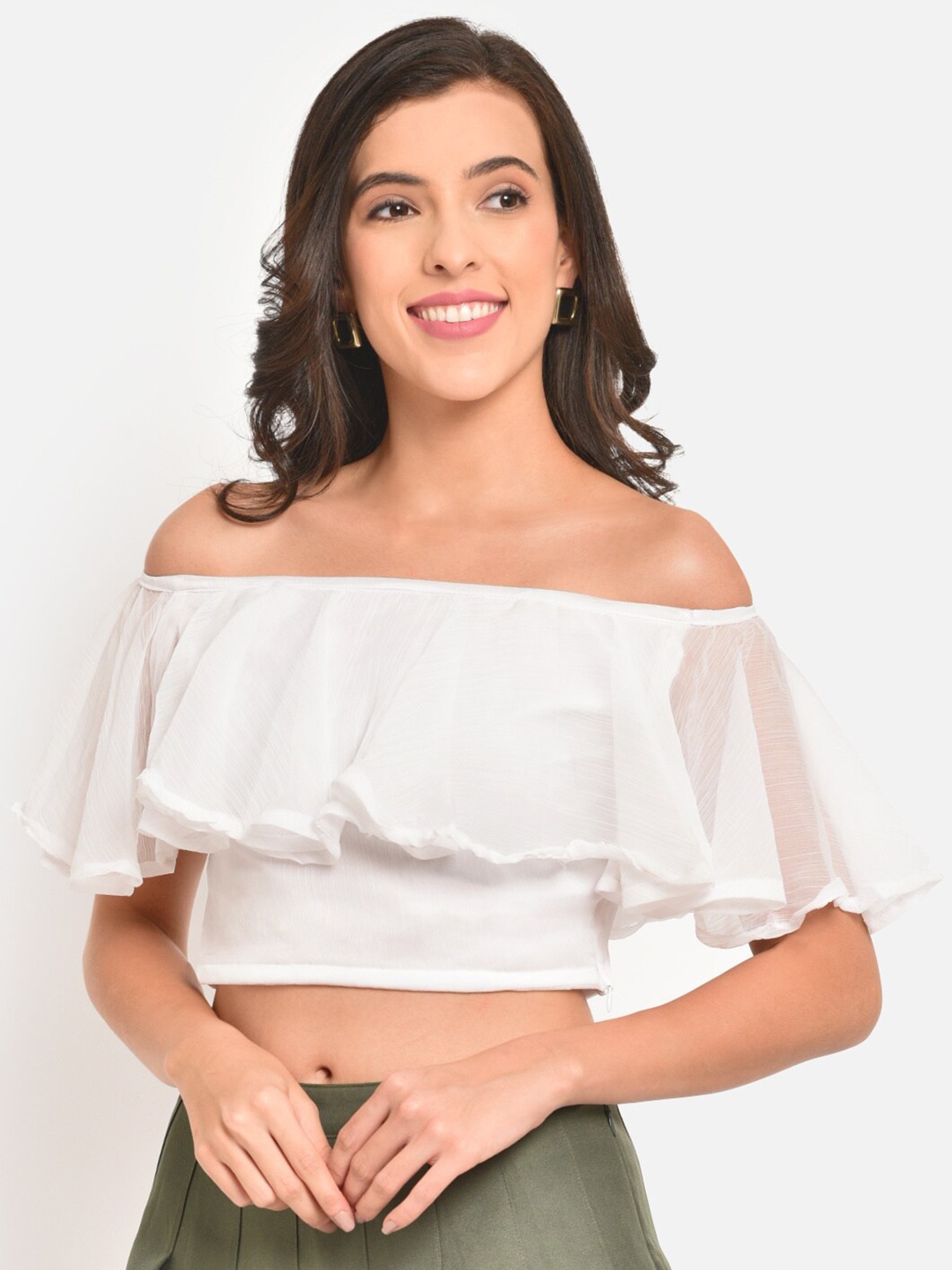 

Martini White Solid Off-Shoulder Chiffon Cape Off Shoulder Top