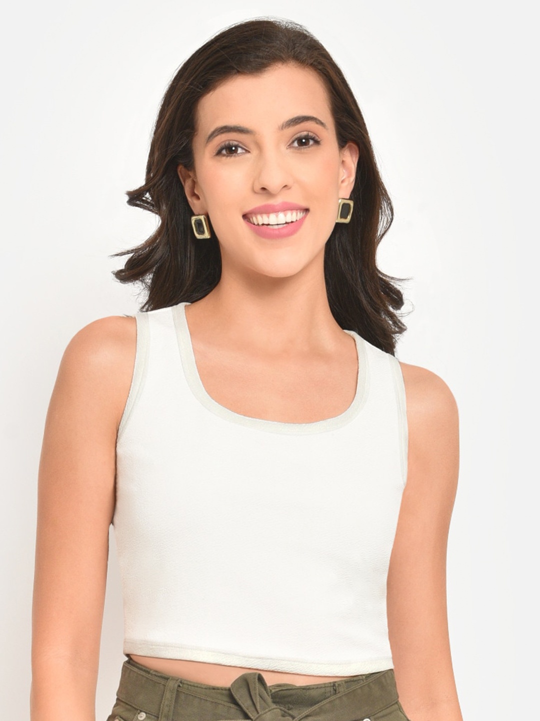 

Martini White Regular Crop Top