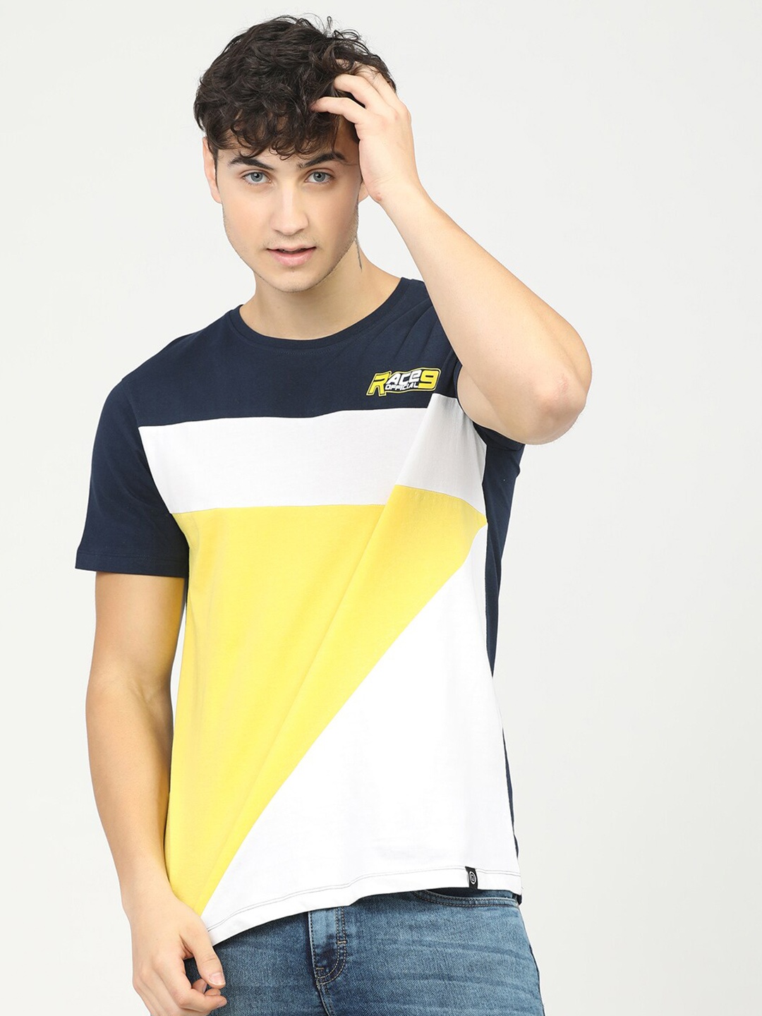 

LOCOMOTIVE Men White & Yellow Slim Fit Cotton T-shirt