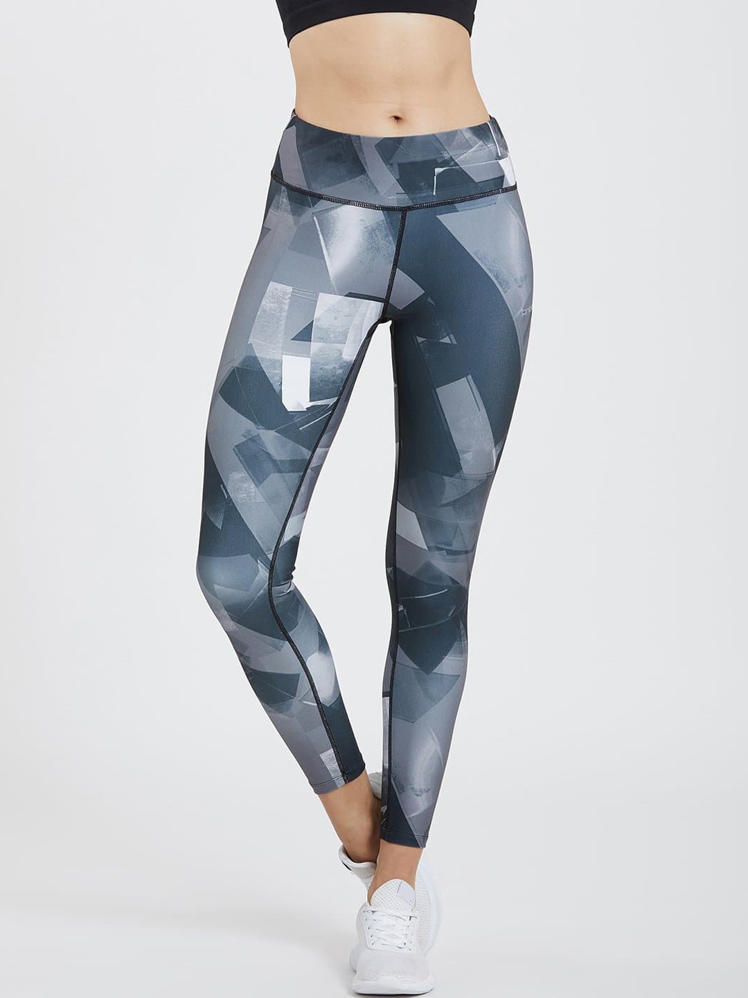 

CREEZ Women Multi Colored Printed Quick Dry Tights