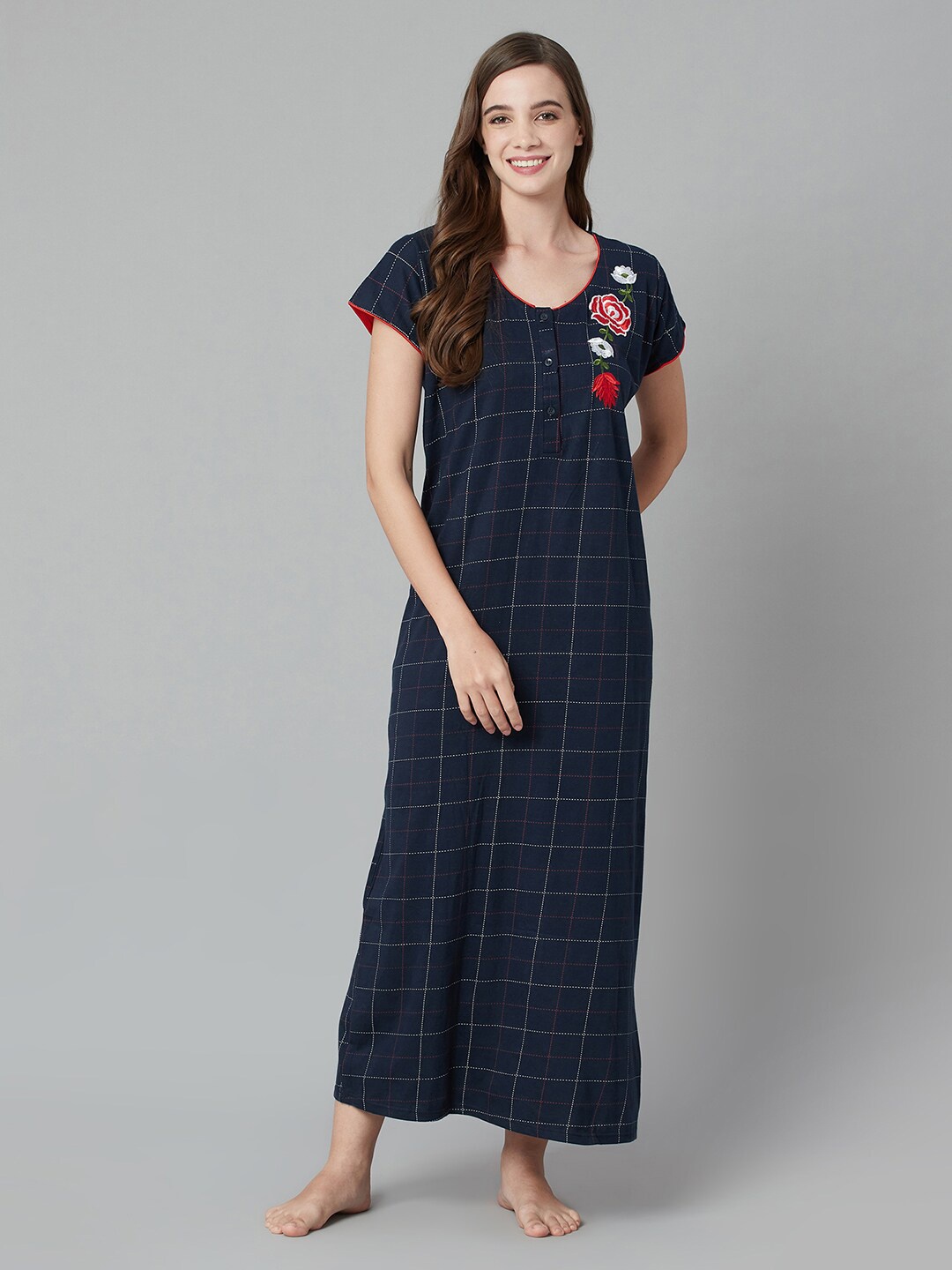 

TRUNDZ Women Navy Blue Printed Maxi Nightdress