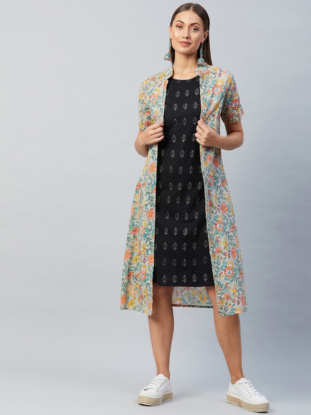 

Athena Black Ethnic Motifs Sheath Dress with Jacket