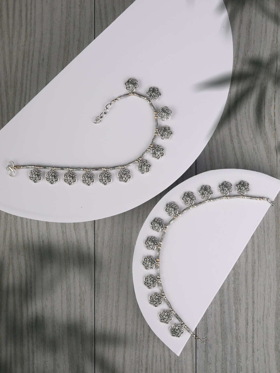 

Priyaasi Set Of 2 Silver-Toned & Plated Oxidised Anklets