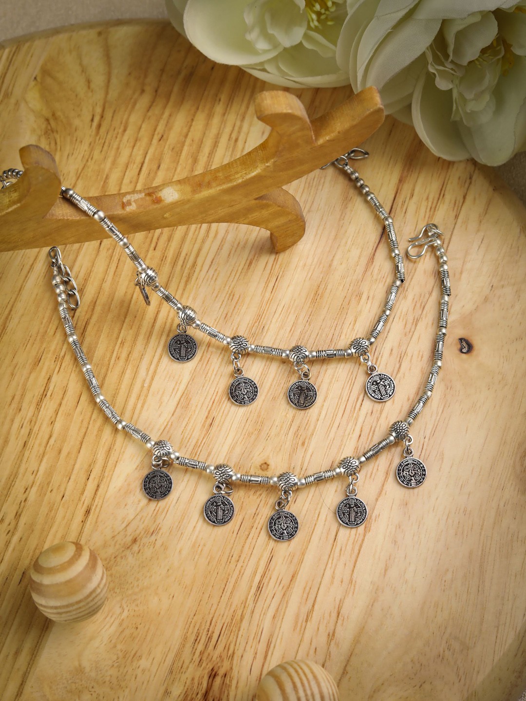 

Priyaasi Set Of 2 Oxidised Silver-Toned & Plated Anklets