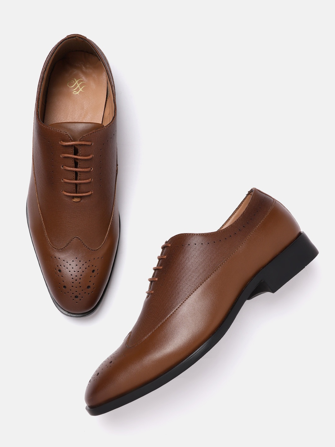 

House of Pataudi Men Coffee Brown Textured Perforated Handcrafted Formal Oxfords