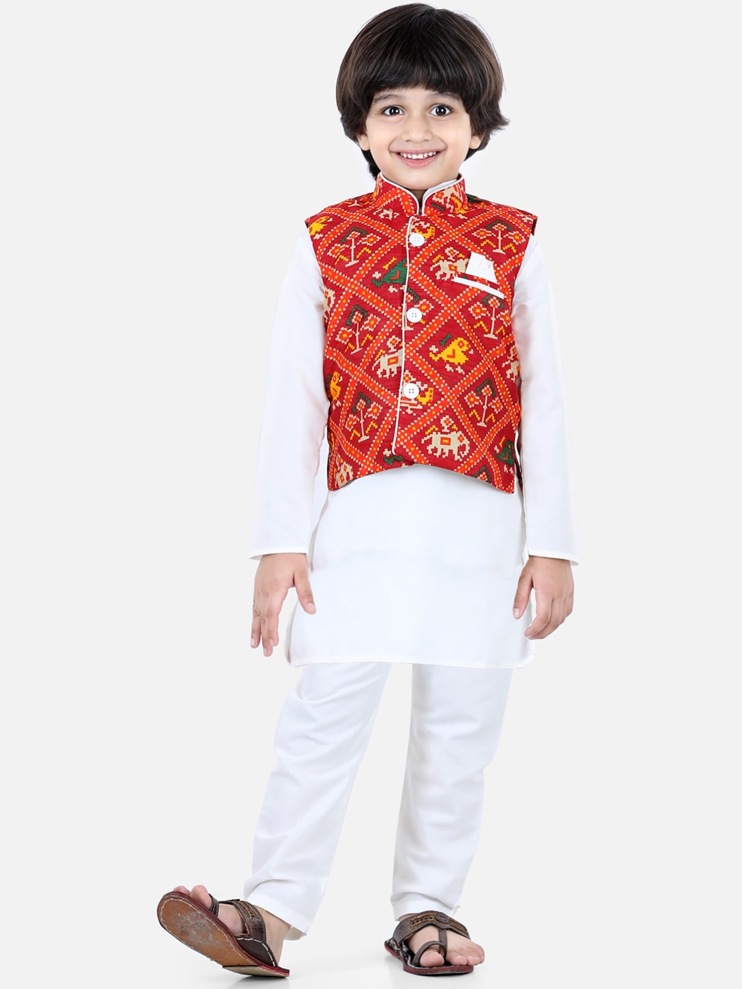 

BownBee Boys White Layered Kurta with Pyjamas