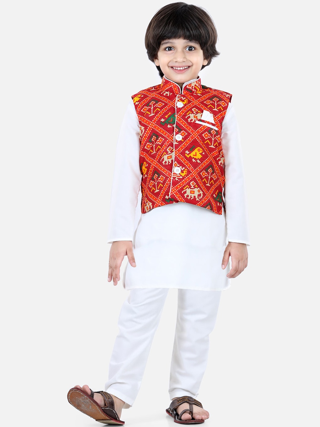 

BownBee Boys White Regular Kurta with Pyjamas & Jacket