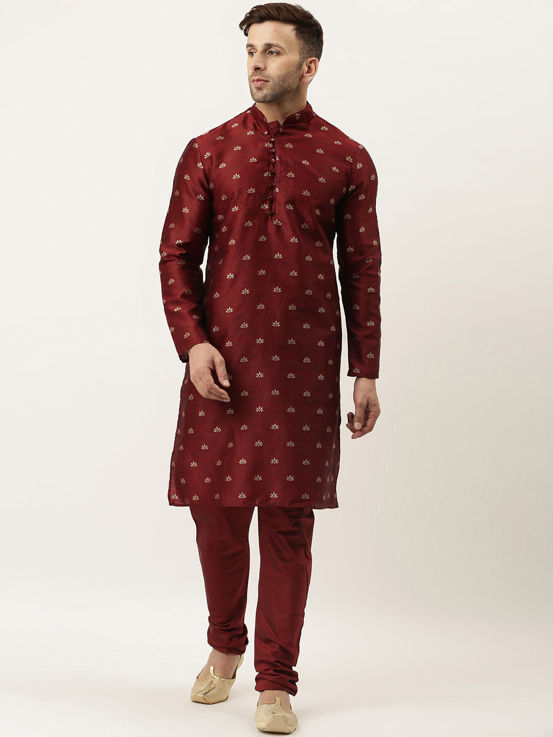 

Hangup Men Maroon & Gold Ethnic Motifs Woven Design Regular Kurta With Churidar