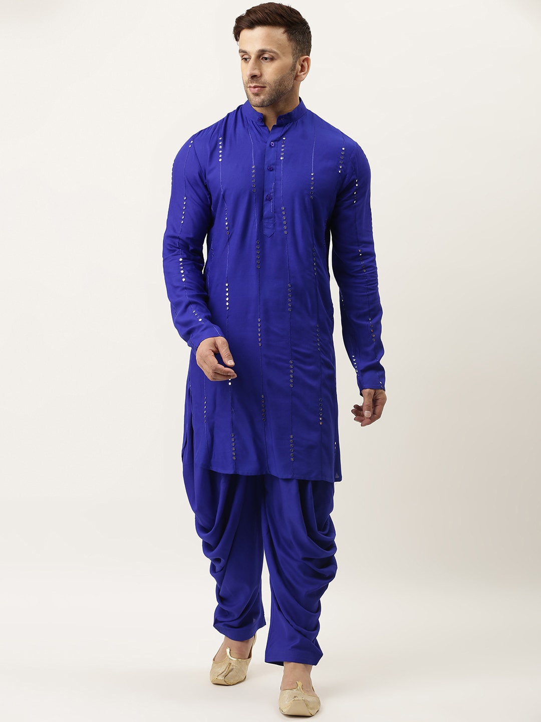

Hangup Men Blue Embroidered Regular Mirror Work Kurta with Dhoti Pants