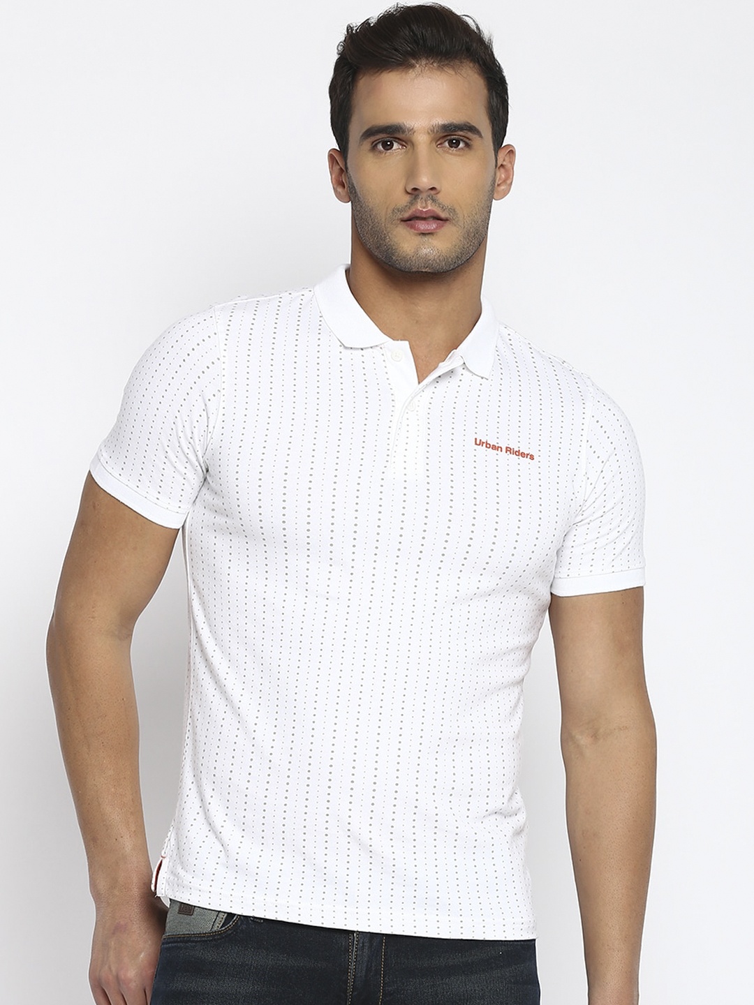 

Lee Men White Striped Pure Cotton Polo Collar T-shirt