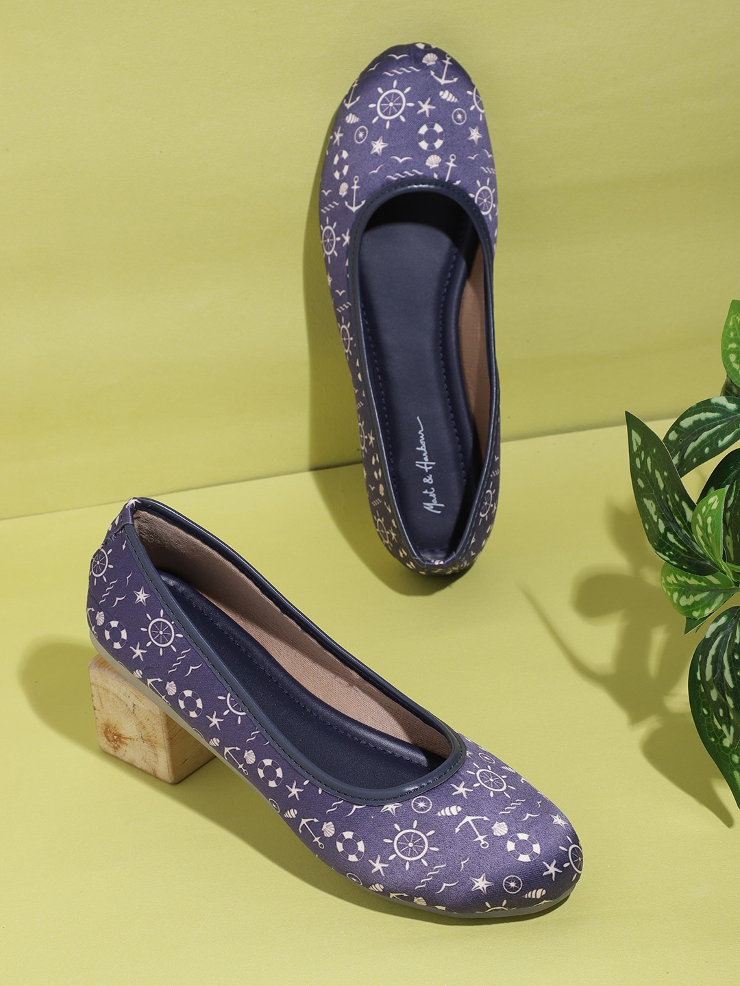 

Mast & Harbour Women Navy Blue & White Printed Ballerinas
