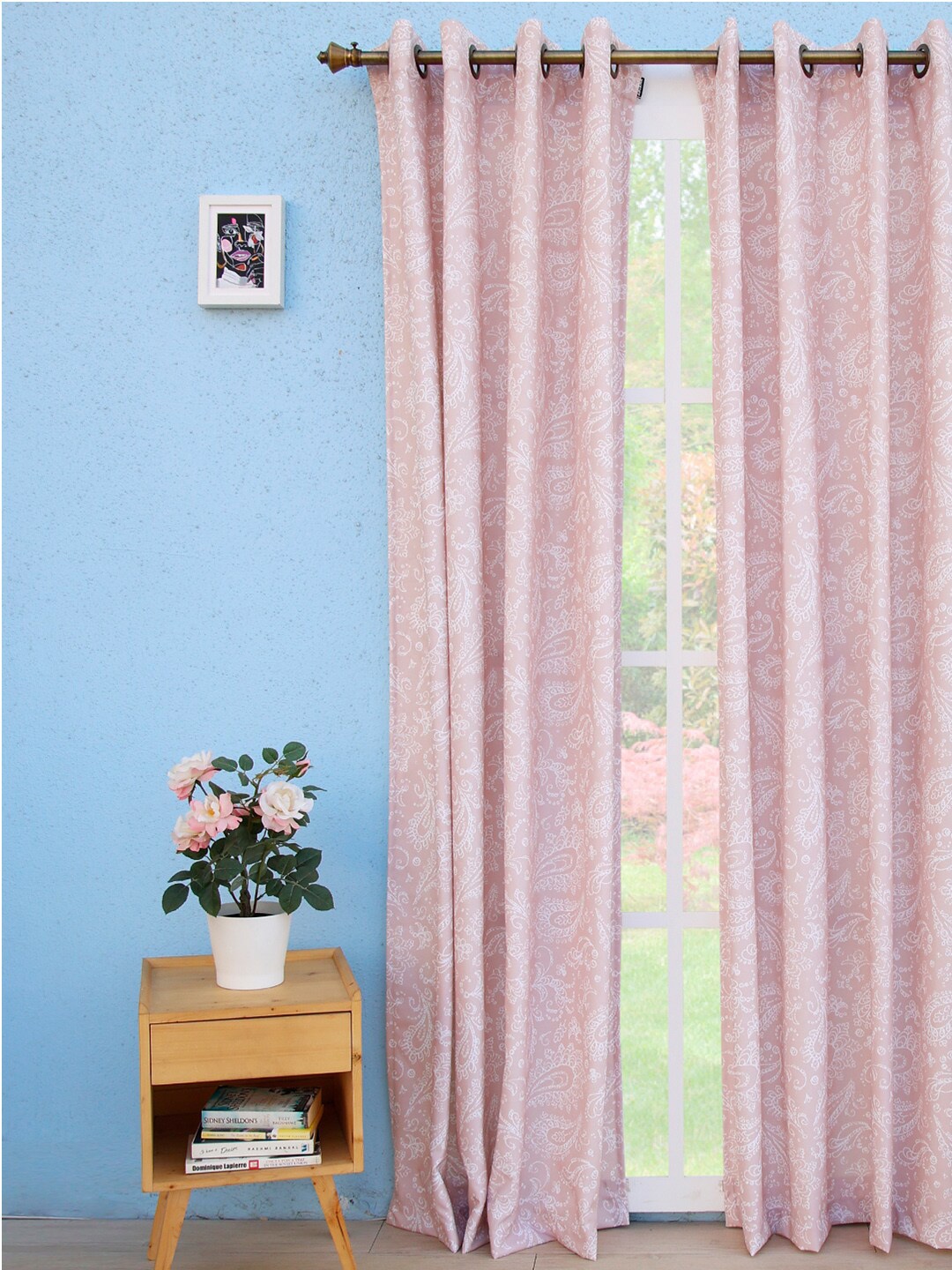 

Ariana Nude-Coloured & White Floral Heather Paisley Door Curtain