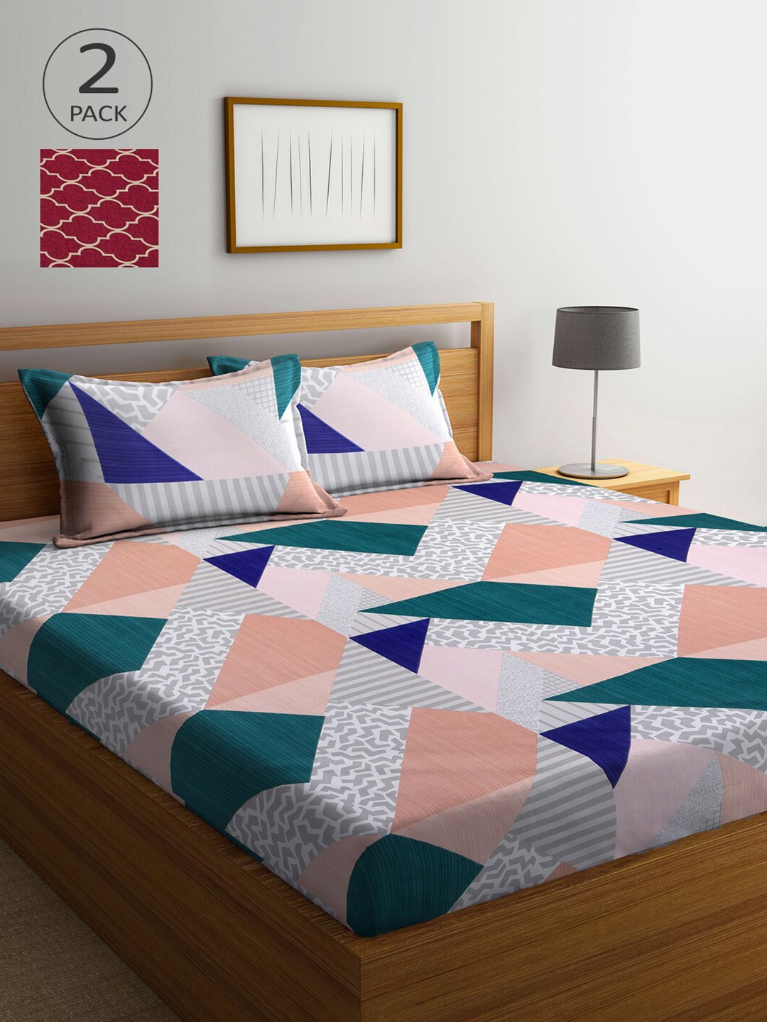

Arrabi Red & Pink Geometric 300 TC 2 King Bedsheets with 4 Pillow Covers