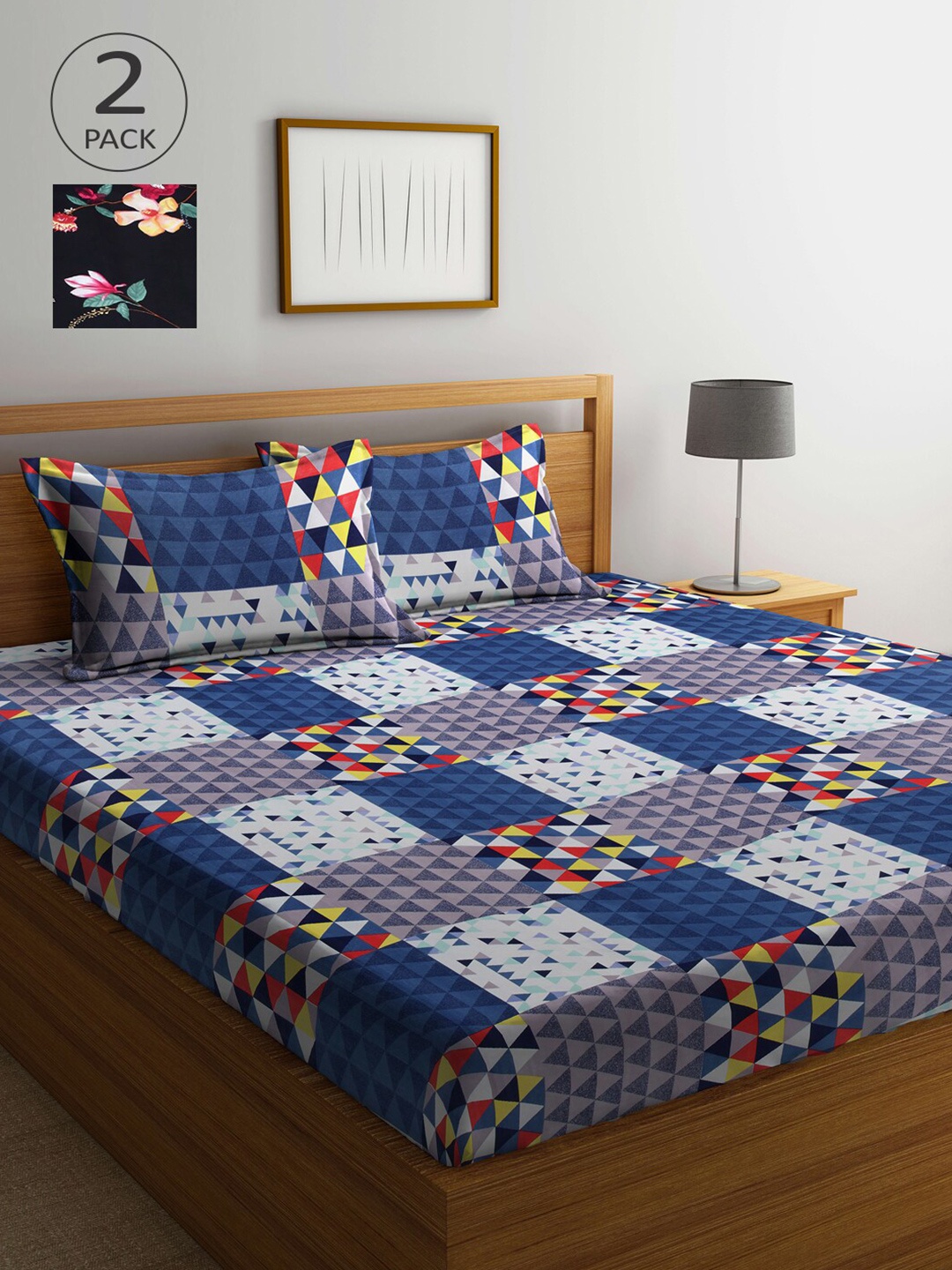 

Arrabi Black & Blue Geometric 300 TC 2 King Bedsheet with 4 Pillow Covers