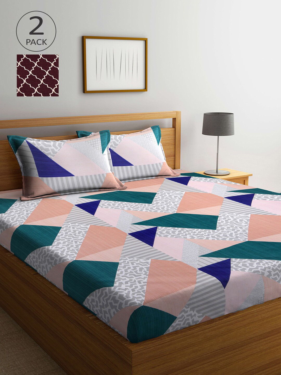

Arrabi Maroon & Green Geometric 300 TC 2 King Bedsheet with 4 Pillow Covers