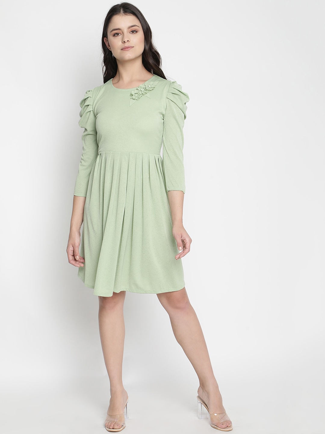 

V2 Value & Variety Green Solid Dress