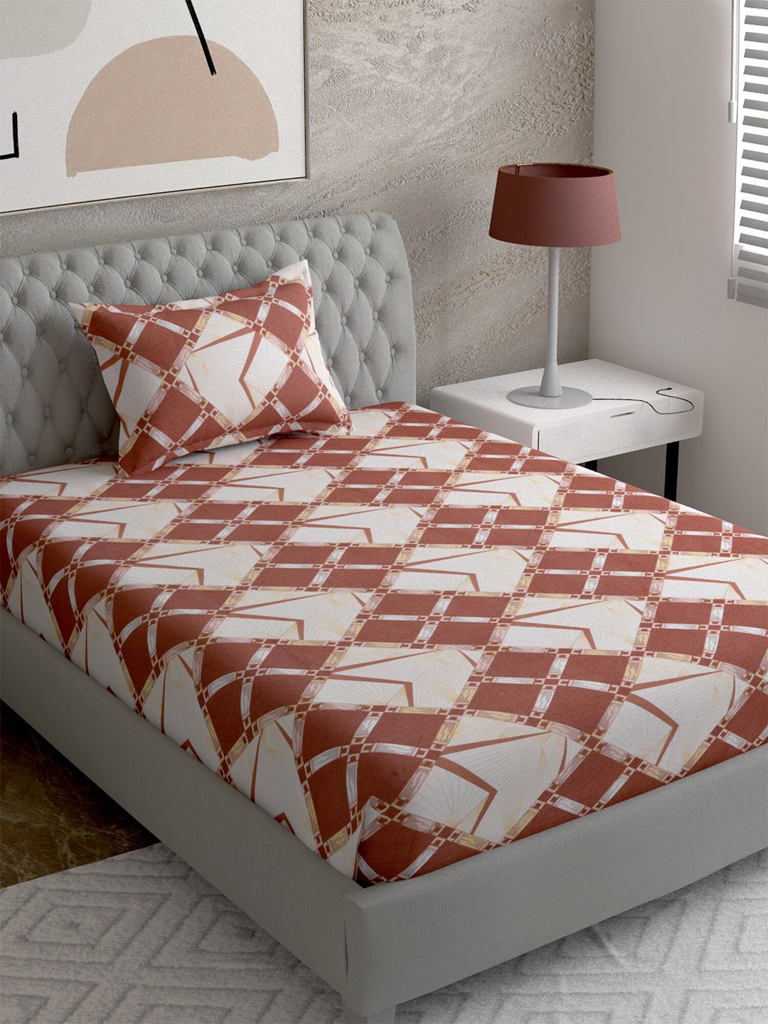 

EverHOME White & Brown Geometric 144 TC Single Bedsheet With 1 Pillow Cover