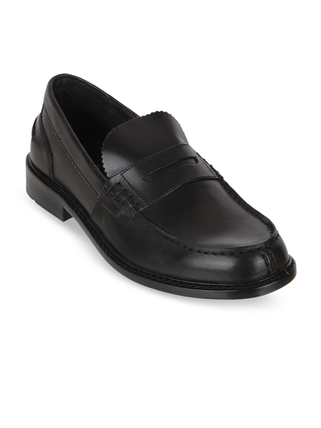 

Clarks Men Black Solid Leather Formal Loafers