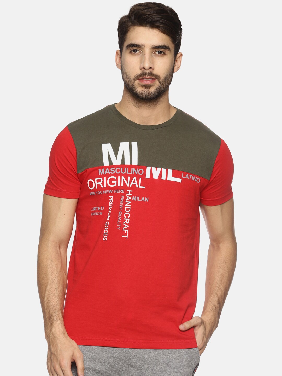 

Masculino Latino Men Red Printed Cotton T-shirt