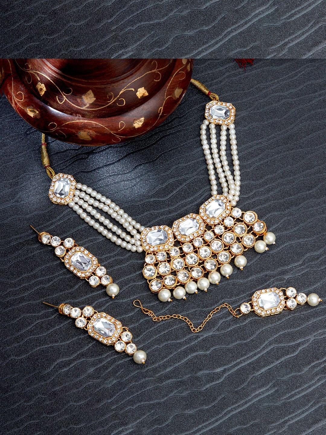 

Sukkhi Gold Plated White Pearl Choker Necklace Set