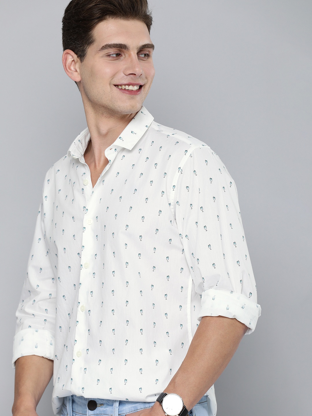 

Mast & Harbour Men White Slim Fit Opaque Conversational Printed Casual Shirt