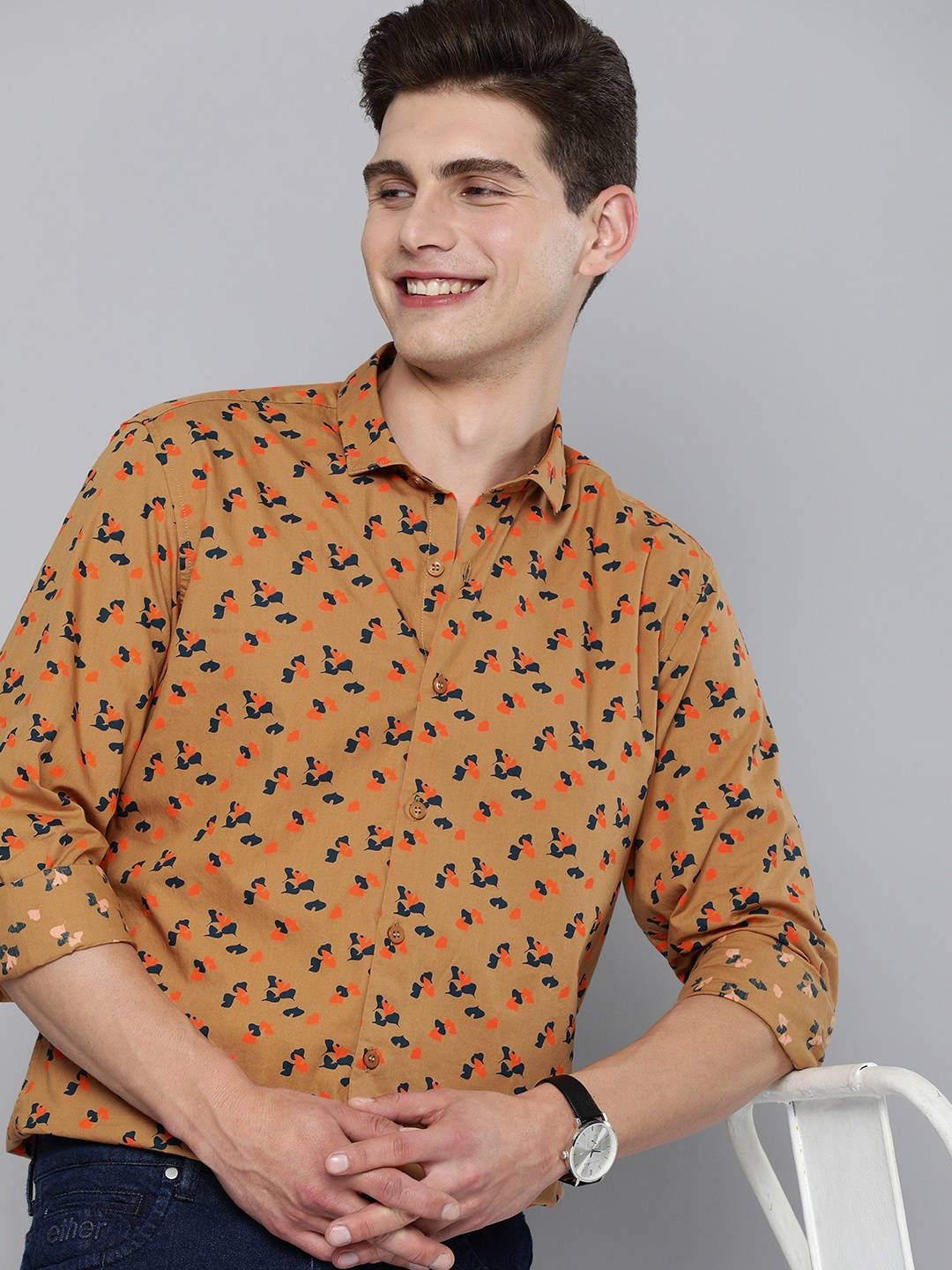 

Mast & Harbour Men Brown & Orange Printed Slim Fit Pure Cotton Casual Shirt