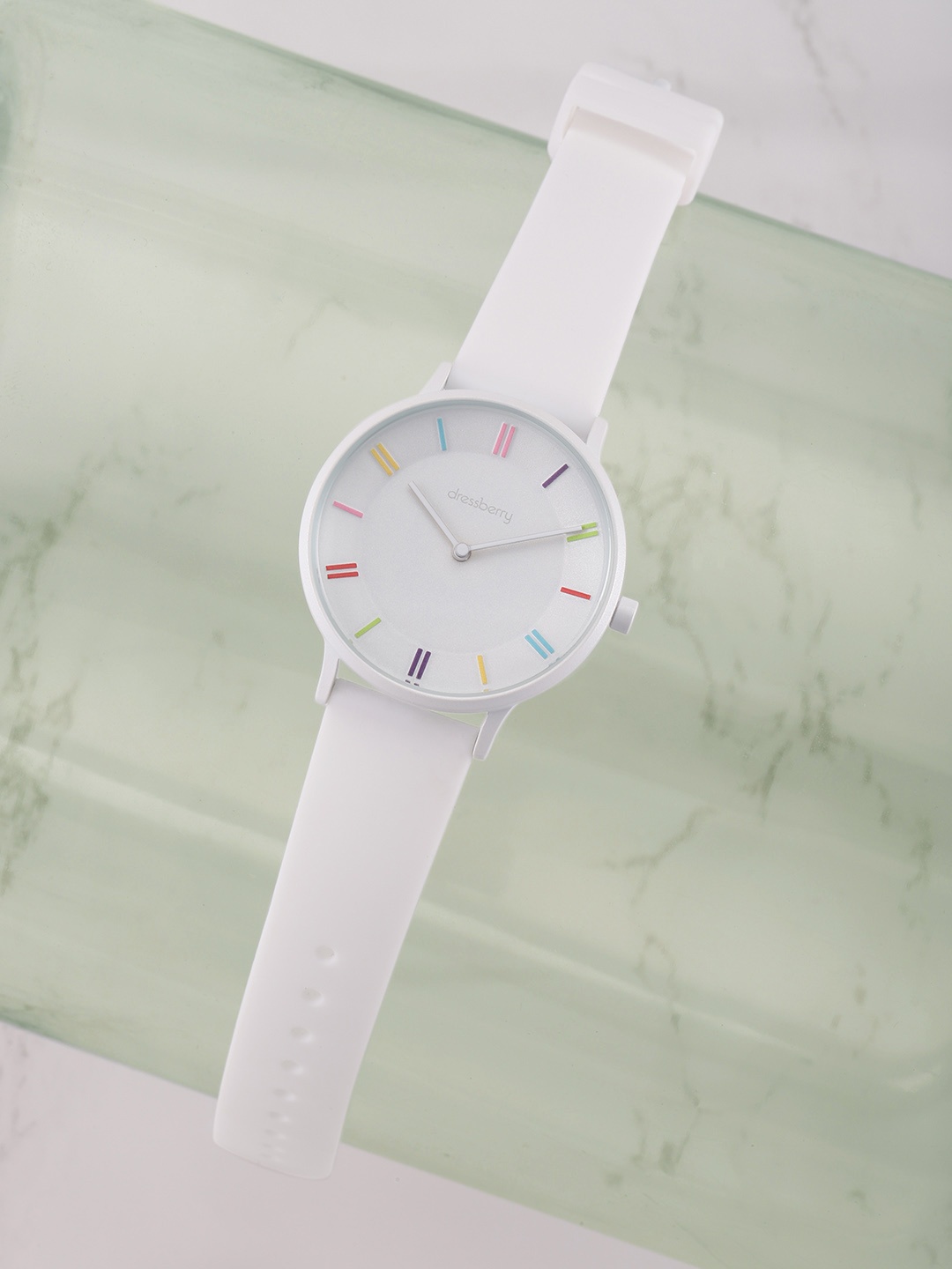 

DressBerry Women White Dial & Straps Analogue Watch MFB-PN-DK2855