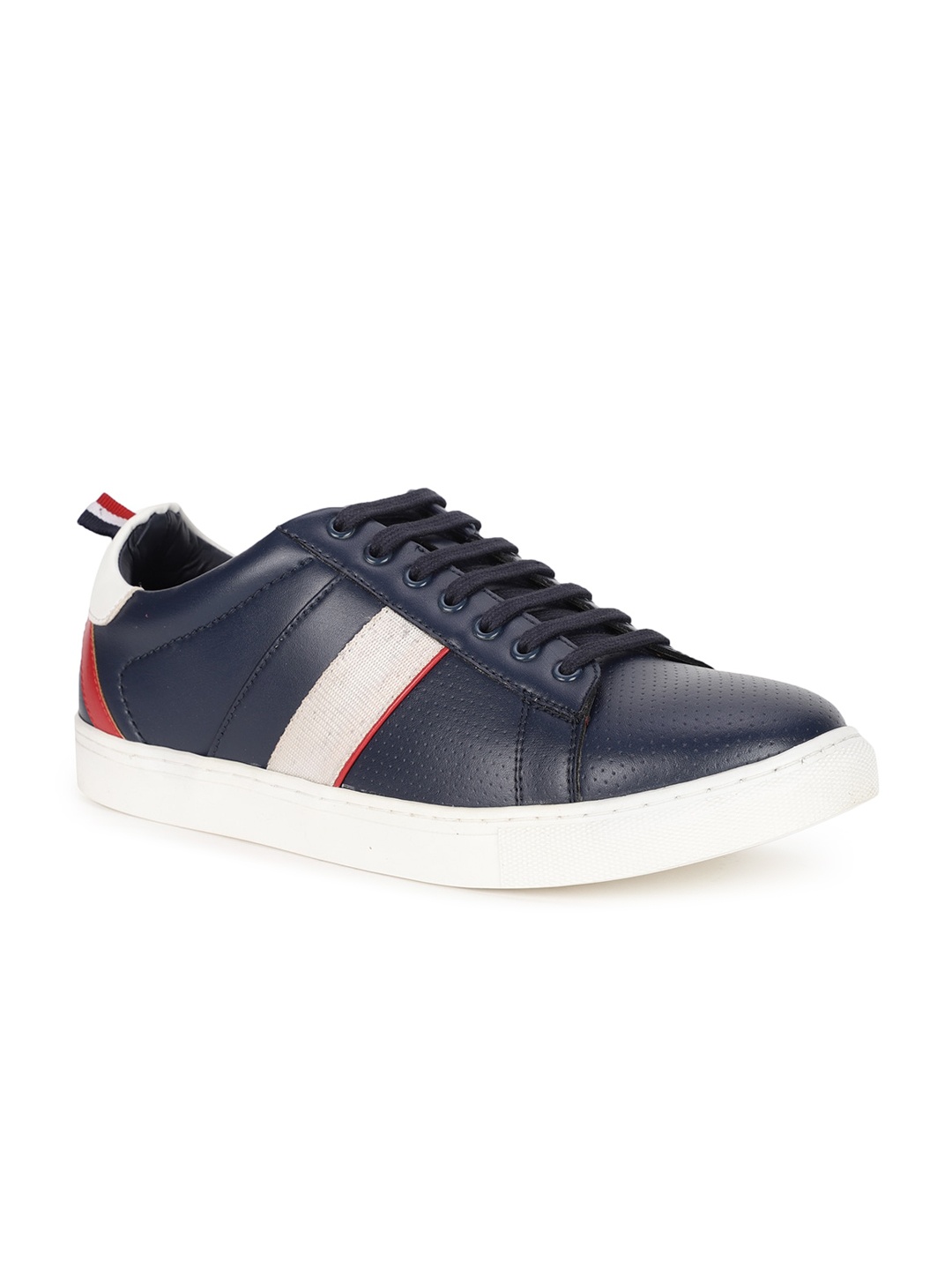 

Bata Men Blue Colourblocked Sneakers