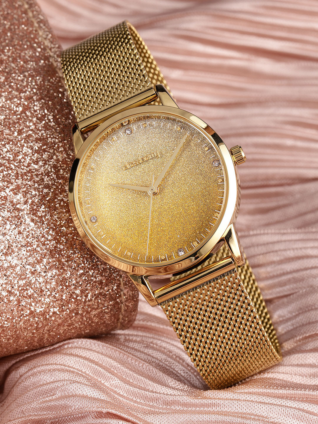 

DressBerry Women Gold-Toned Dial & Bracelet Style Straps Analogue Watch MFB-PN-DK2755C