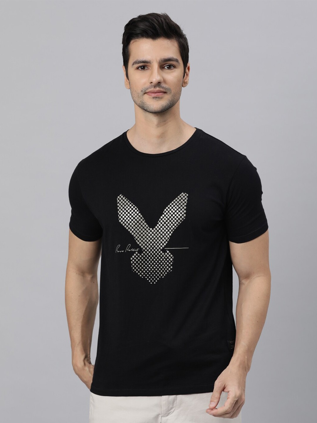 

RARE RABBIT Men Black & Silver-Toned Printed Slim Fit Cotton T-shirt