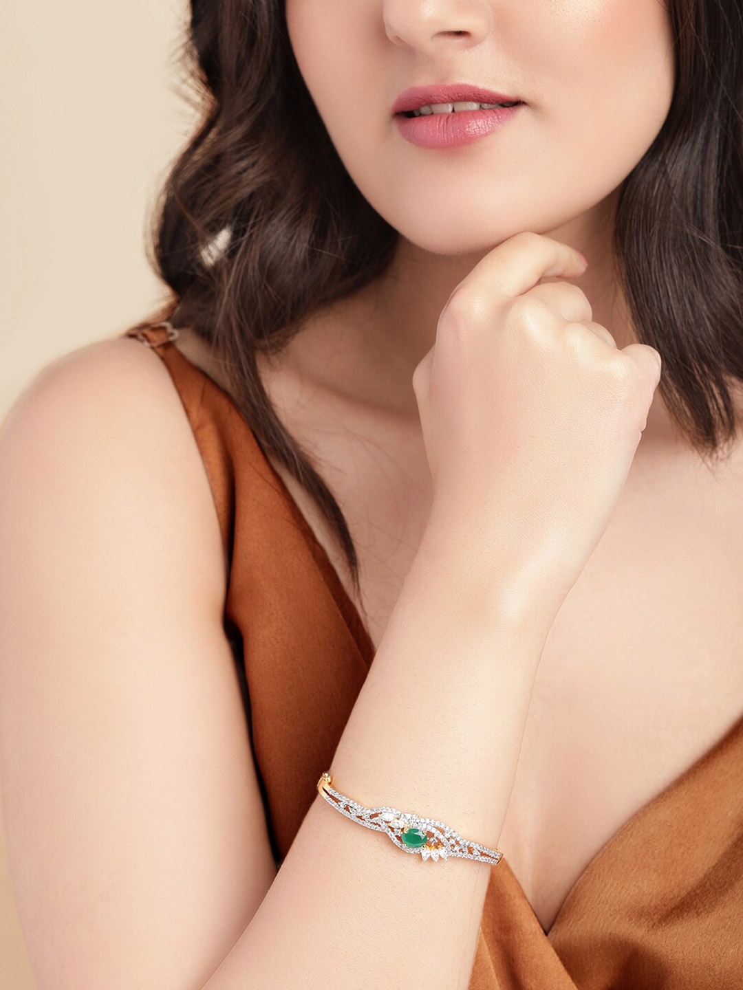 

Rubans Women Gold-Plated & Green Handcrafted Bangle-Style Bracelet