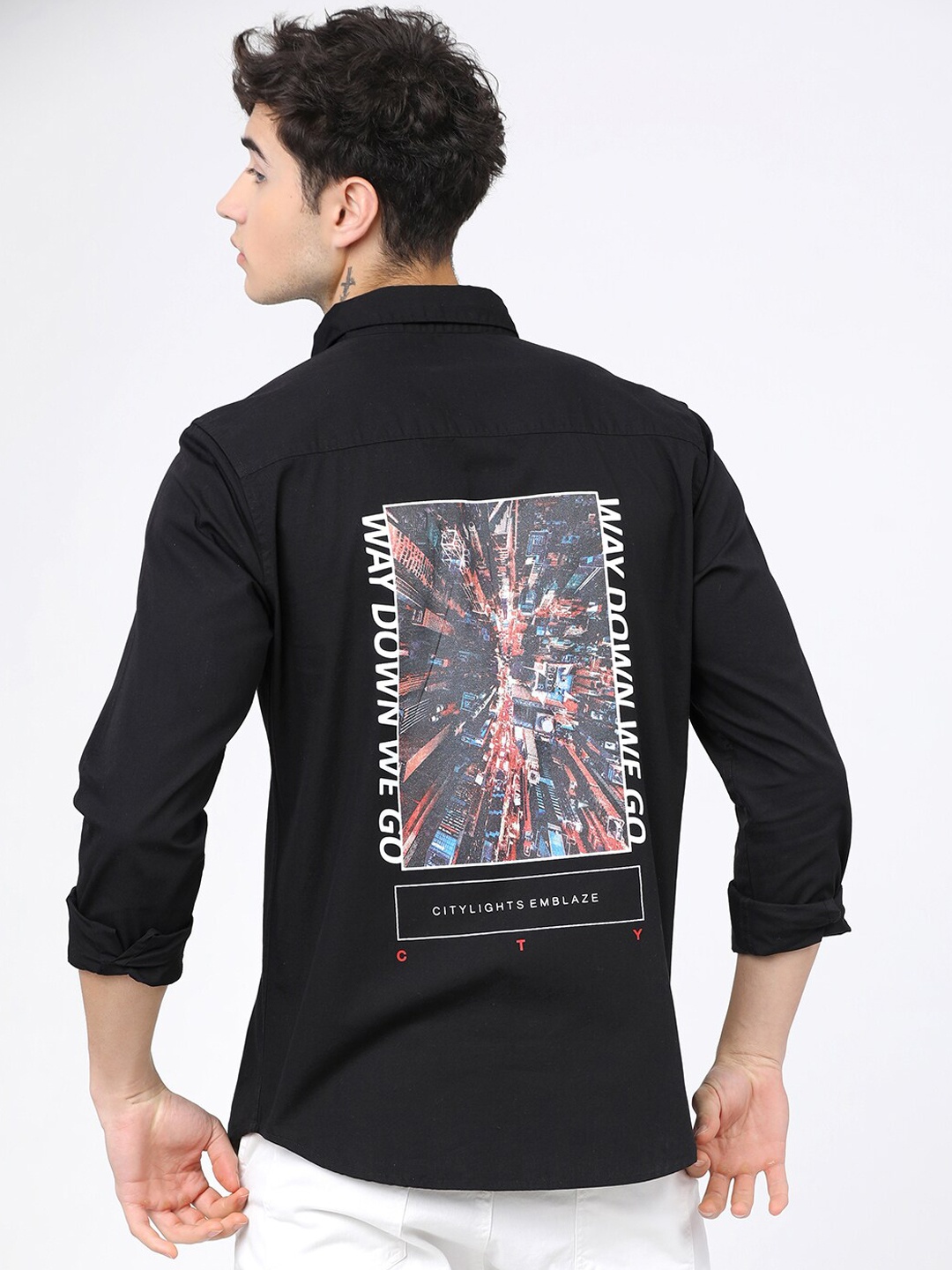 

HIGHLANDER Men Black Graphic Printed Slim Fit Opaque Casual Shirt