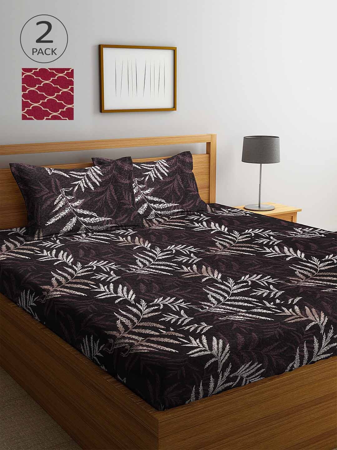 

Arrabi Pack Of 2 Printed 300 TC King 2 Bedsheets with 4 Pillow Covers, Maroon