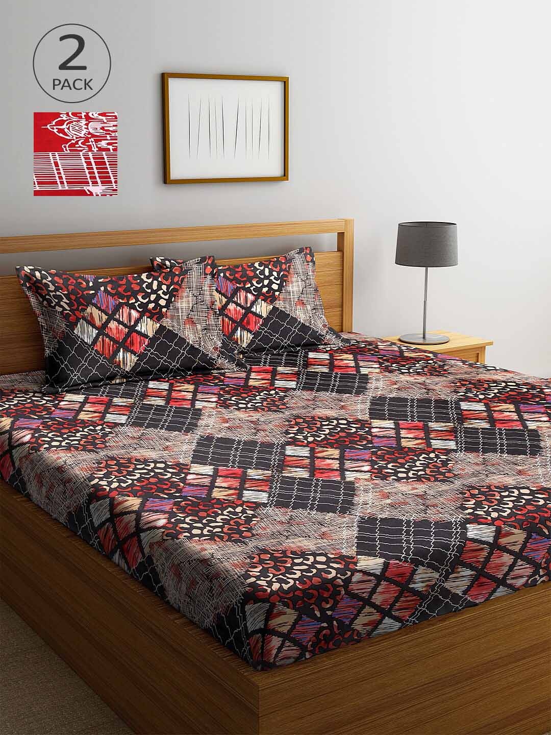 

Arrabi Set Of 2 Red & White Printed 300 TC King Bedsheet With 4 Pillow Covers