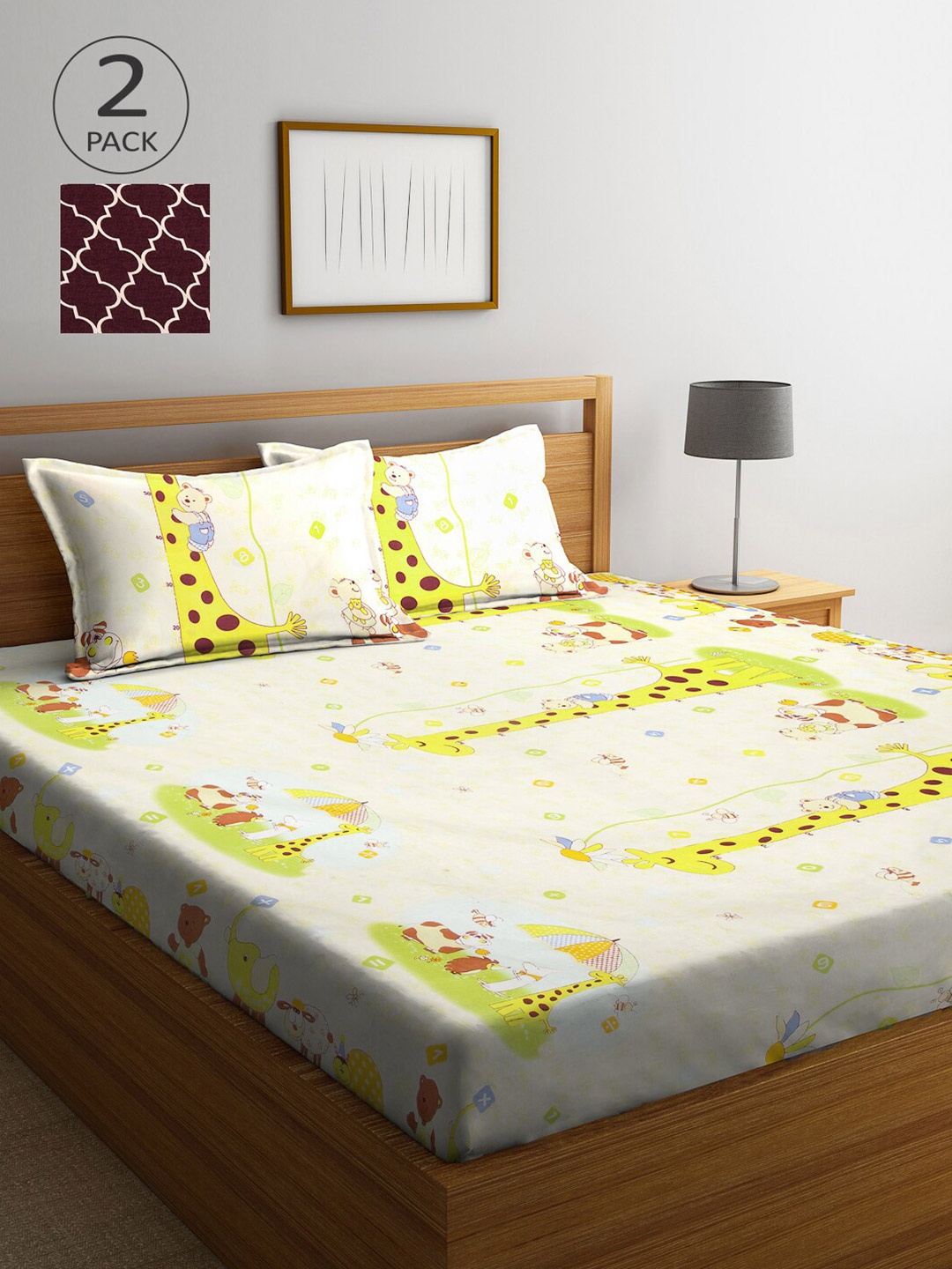 

Arrabi Purple & White Graphic 300 TC 2 King Bedsheets with 4 Pillow Covers