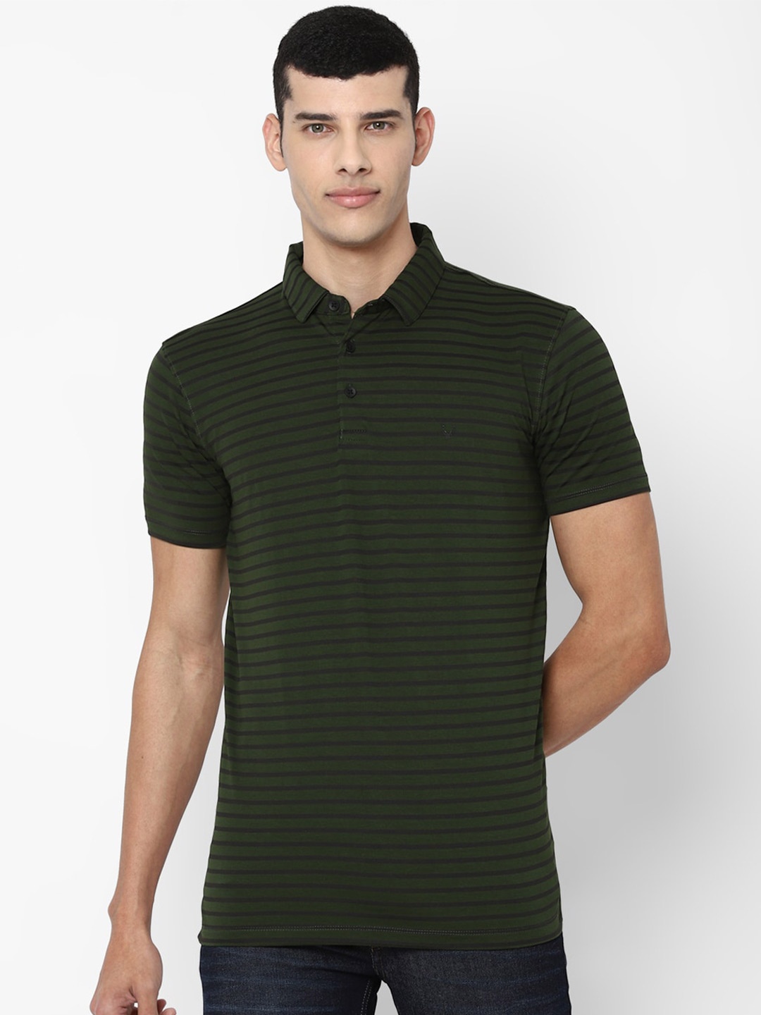 

Allen Solly Men Olive Green Striped Polo Collar Pockets T-shirt