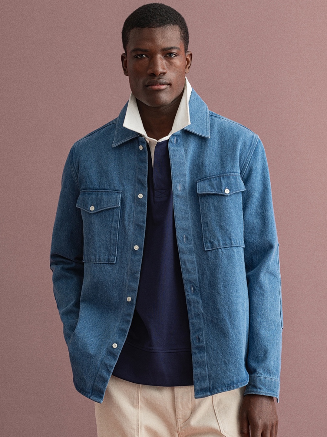 

GANT Men Blue Opaque Cotton Casual Shirt