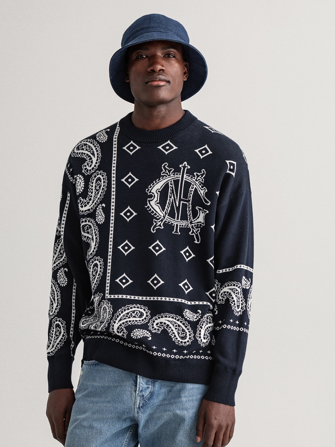 

GANT Men Navy Blue & White Woollen Printed Sweater