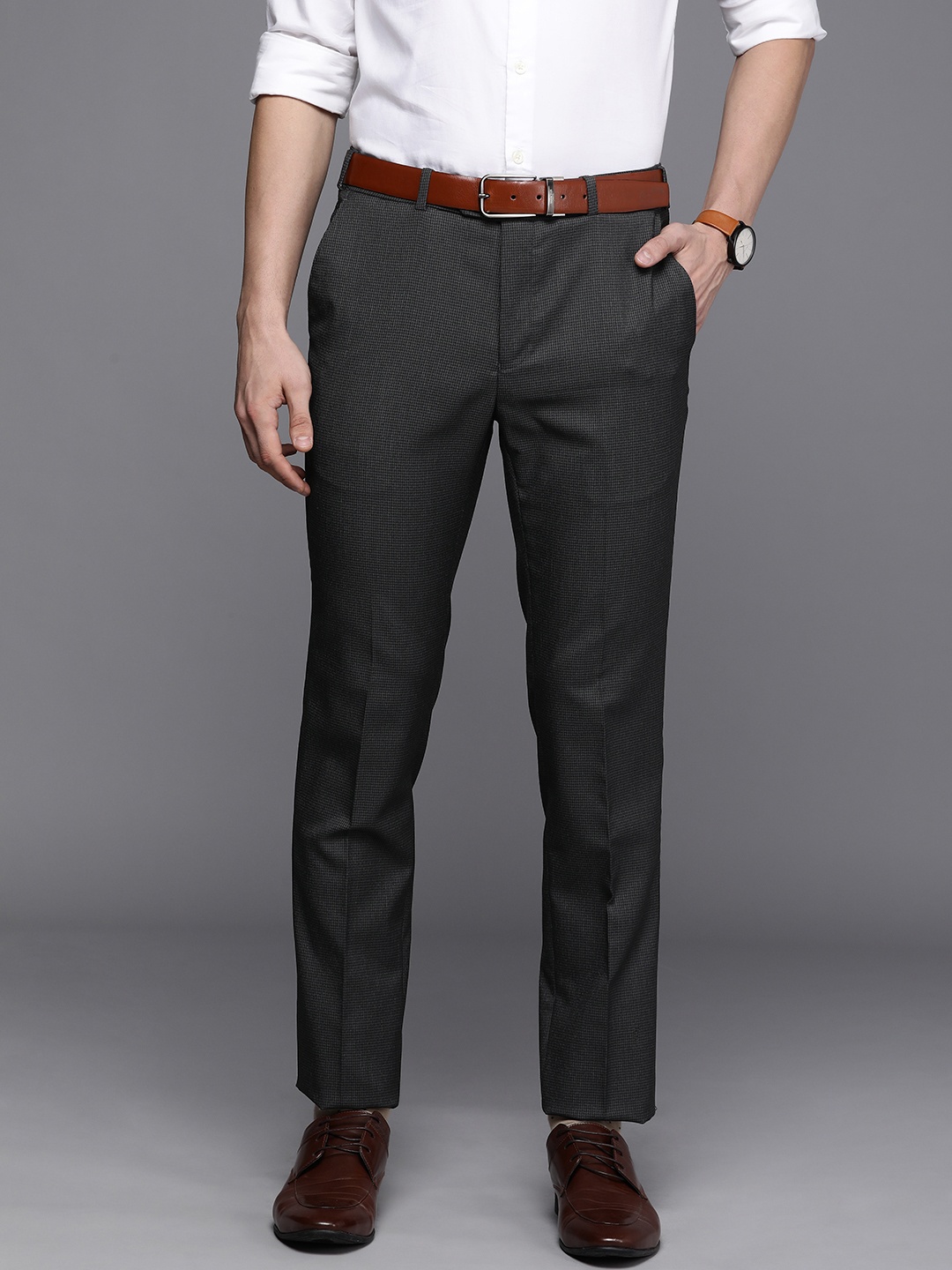 

Raymond Men Grey Checked Mid Rise Slim Fit Formal Trousers