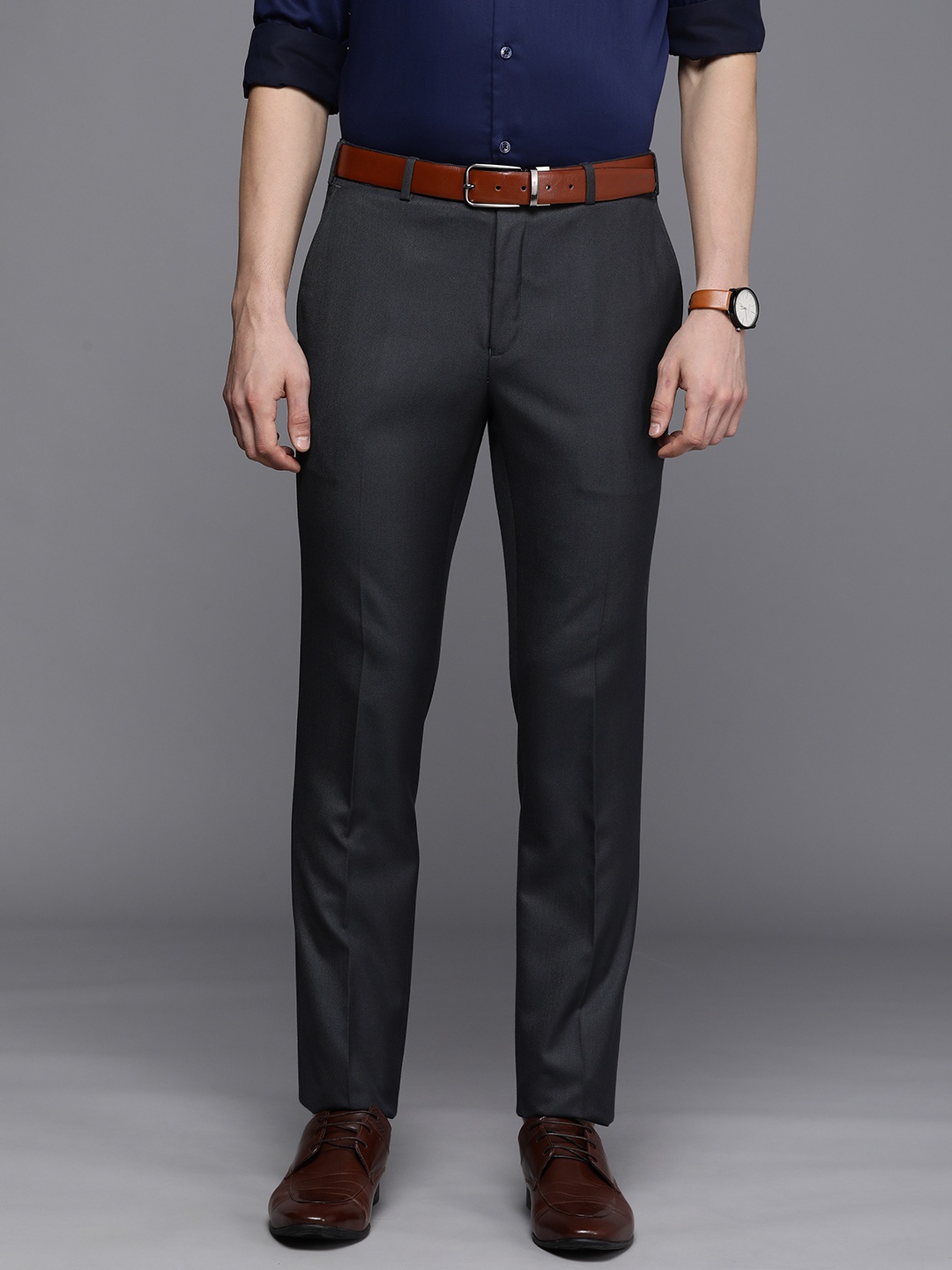 

Raymond Men Navy Blue Solid Basic Flat Front Slim Fit Formal Trousers