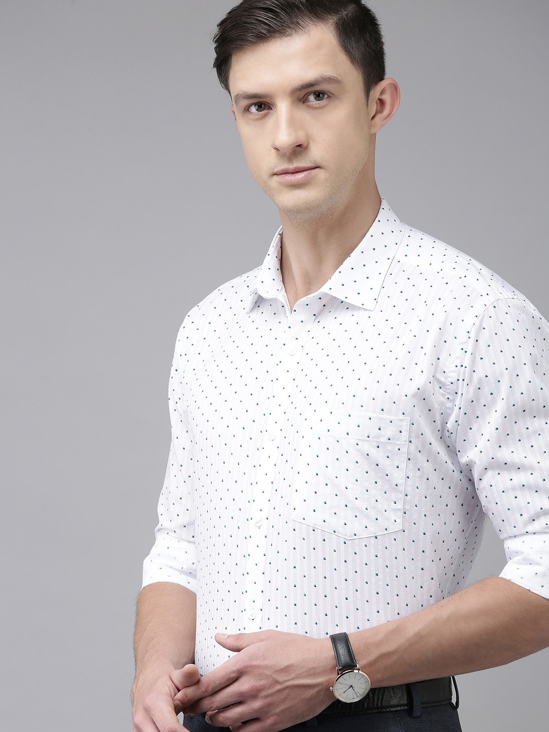 

Park Avenue Men White & Blue Slim Fit Printed Formal Shirt