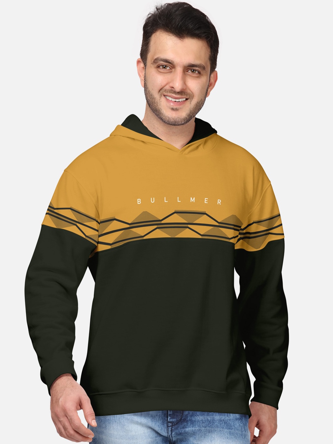 

BULLMER Men Yellow & Olive Colourblocked Hooded Brushed Fleece Sweatshirt