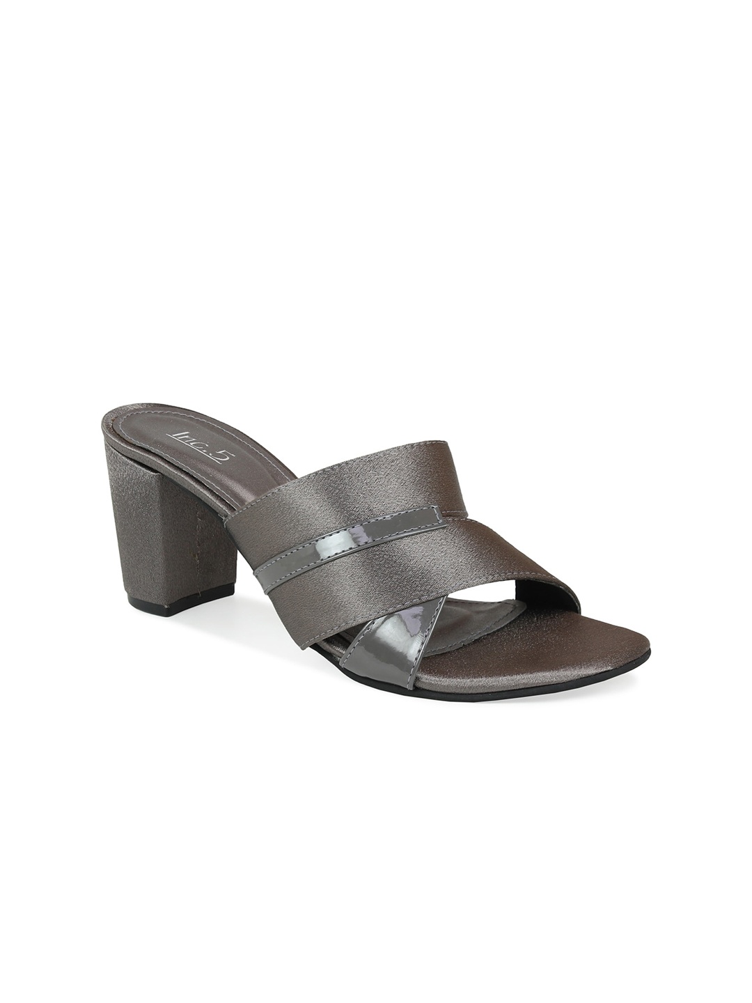 

Inc 5 Grey Textured Block Sandals