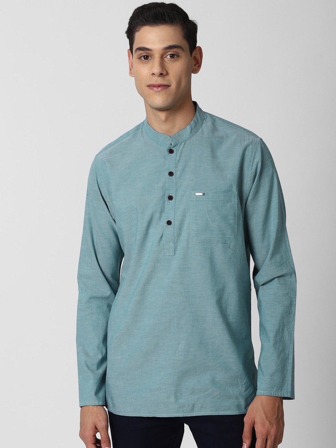 

Peter England Men Green Cotton Kurta