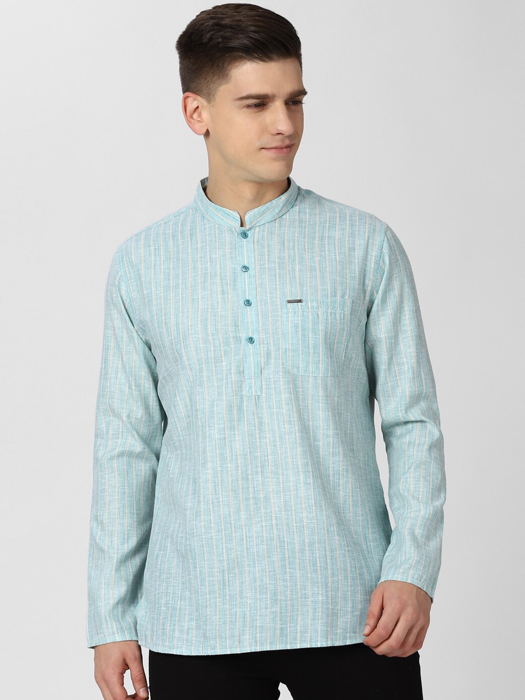 

Peter England Men Turquoise Blue Striped Kurta