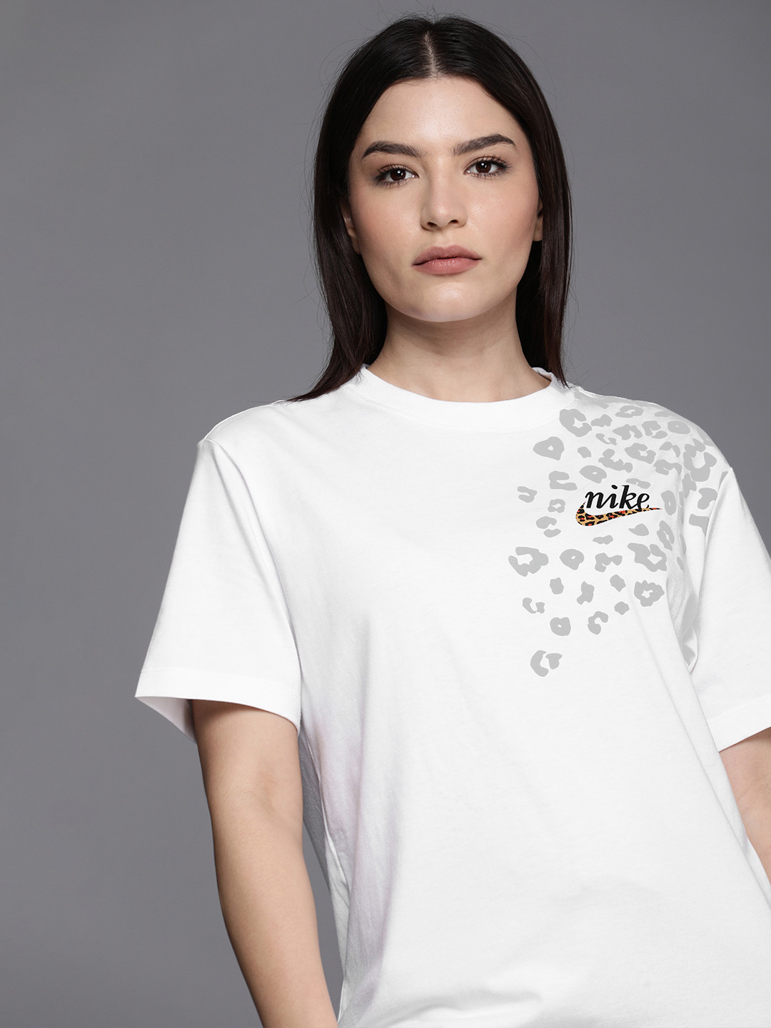 

Nike Women White & Grey Animal Printed Drop-Shoulder Sleeves Loose AS W NSW T-shirt