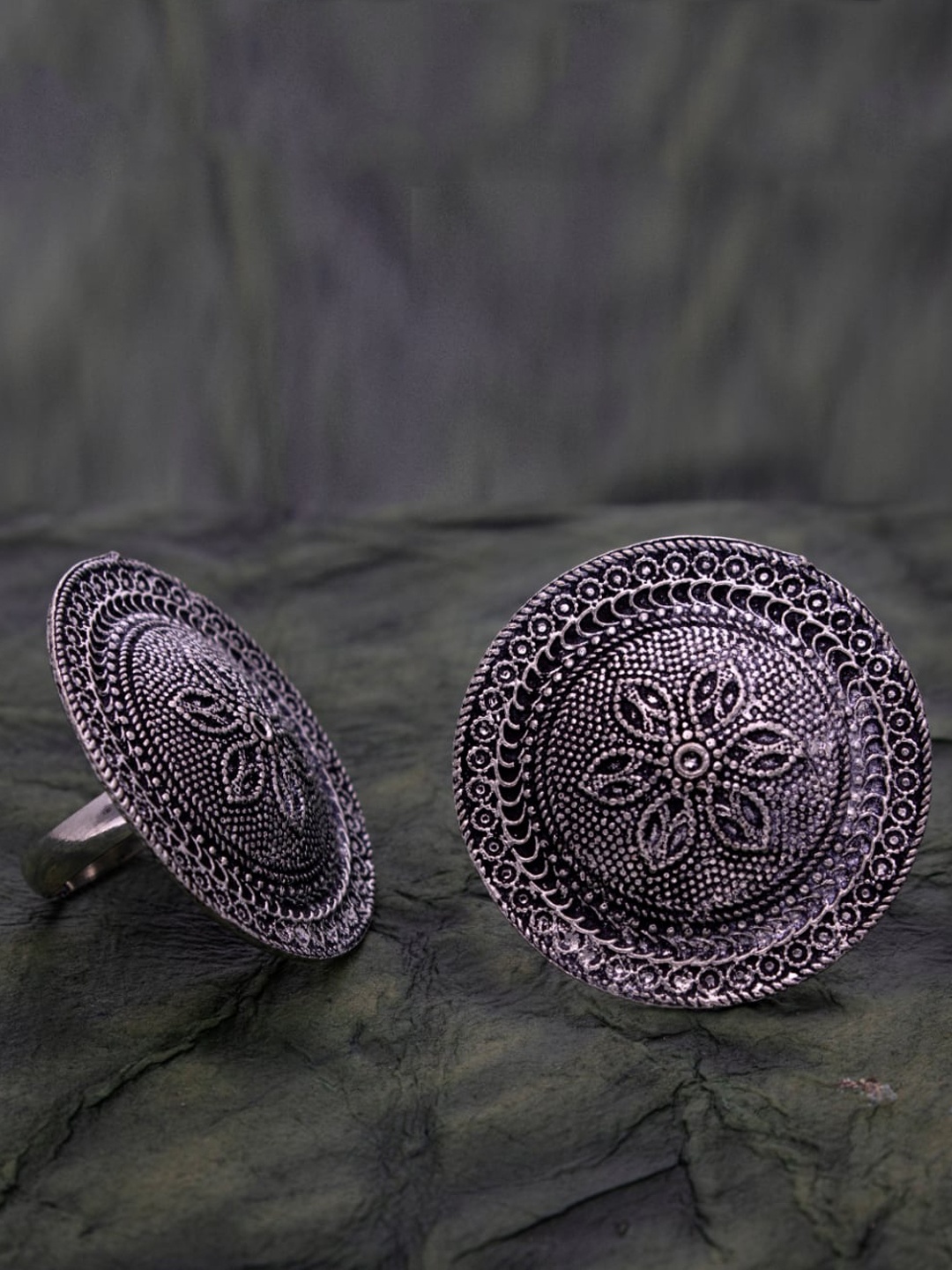 

MORKANTH JEWELLERY Oxidised Silver-Plated Adjustable Finger Ring